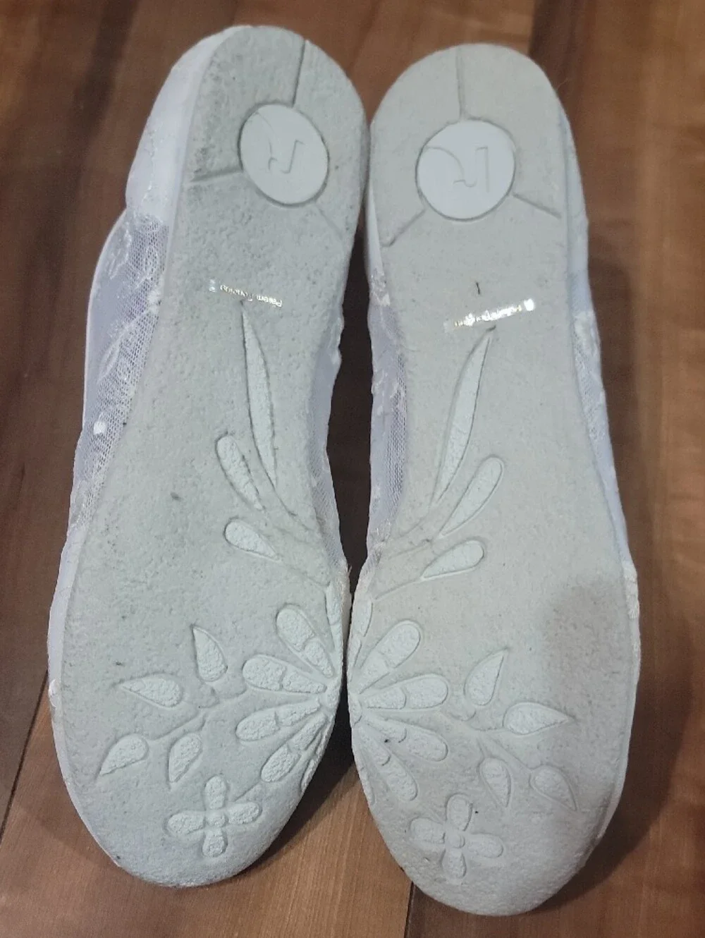 Report White Lace Ballet Flats with Bow